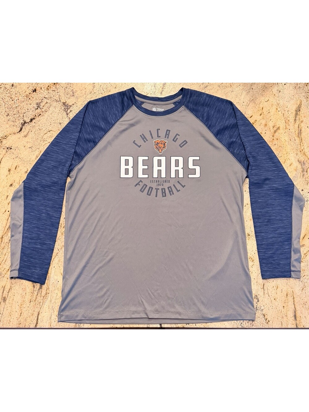 Chicago Bears Official NFL Logo Hooded Raglan Long Sleeve T Shirt Men's XXL